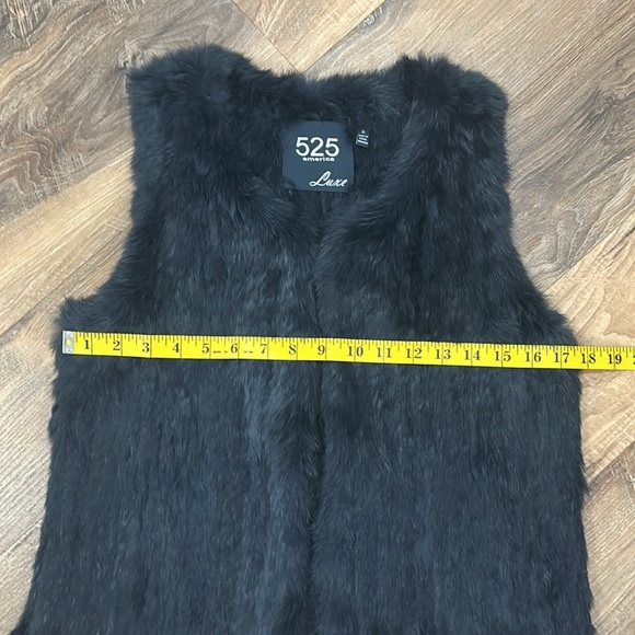 525 Luxe Rabbit Fur Vest- dark blue /turquoise hues size small - Picture 3 of 9